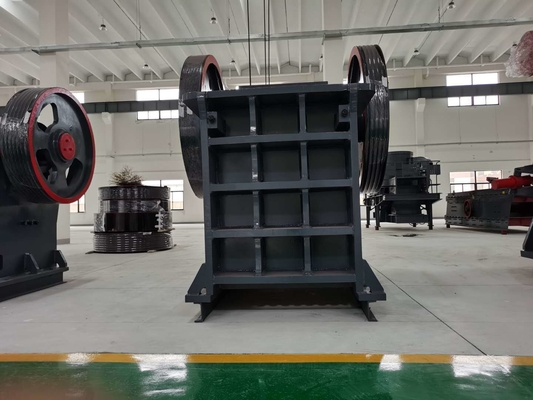 Mercadotecnia direta de triturador de mandíbulas de calcário de 10-100tph com tamanho de entrada 900*600mm
