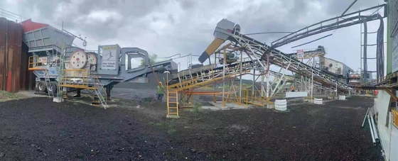 Triturador de mandíbulas de 100 tph para mineração de rocha Minério de ferro e ouro Tamanho de saída 10-500 mm Multifuncional