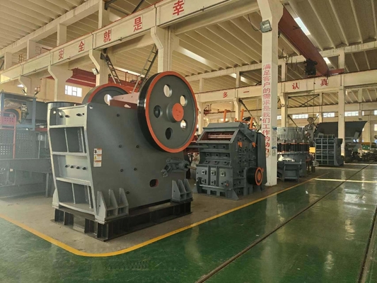 Pedido personalizado rochas granito mármore mandíbula triturador de pedra com conveyor