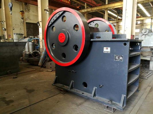 Triturador de mandíbulas ferroviário com serviço pós-venda de 1 ano PE-1210 perfeito e aprovado pela ISO