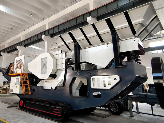 Customization Mining Sand Ore Rock Mobiletracked Jaw Crusher Line com conveyor belt