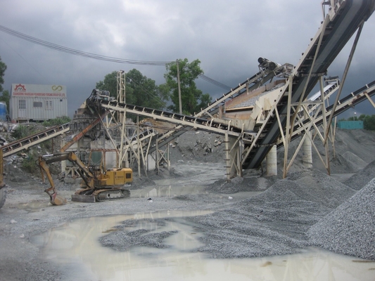 Máquina de trituração de mandíbulas e de fabricação de areia com certificação ISO fornecida diretamente