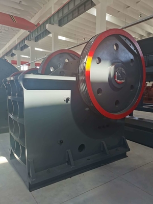 Máquina de trituração de rocha para construção Máquina de triturador de mandíbula Linea de filtragem de saída Tamanho 65-140mm