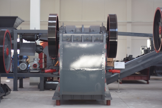 Rocks Granite Marble PE Jaw Crusher Serviço pós-venda 1 ano Tipo de motor Motor AC