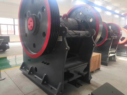Pedra PE600*900 triturador de mandíbulas para fácil instalação e serviço pós-venda 1 ano