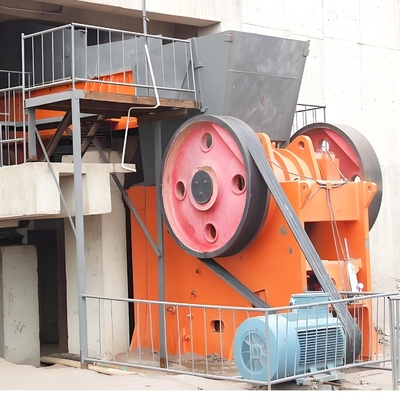 Large Mineral Jaw Crusher Inlet Tamanho 900 * 600mm com Design