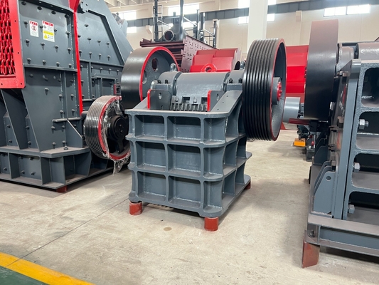 Mercadotecnia direta de triturador de mandíbulas de calcário de 10-100tph com tamanho de entrada 900*600mm