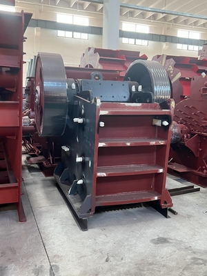 Máquina de trituração de mandíbulas para mineração preferencial para PE400*600/PE500*750/PE600*900/PE750*1060/PE900*1200