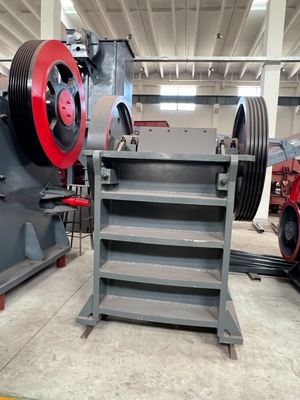 Máquina de trituração de mandíbulas para mineração preferencial para PE400*600/PE500*750/PE600*900/PE750*1060/PE900*1200
