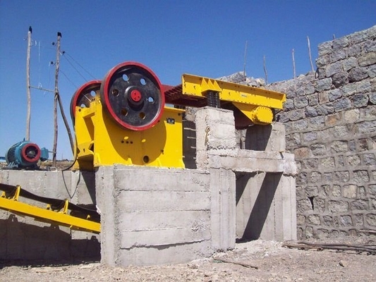 55-75kw Potência do motor PE600*900 Triturador para trituração de calcário/granito/riverstone/basalto