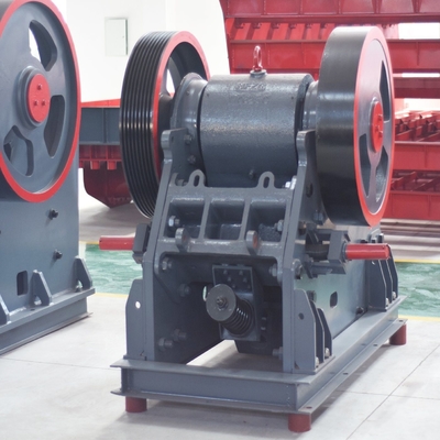 Rocks Granite Marble Pec Jaw Stone Crusher com conveyor belt Inlet Tamanho 0-410mm