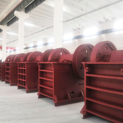 Máquinas de trituração de pedra para mineração de minério Pec Jaw Crusher com 90-400kw de potência do motor