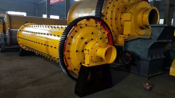 Instalação sob orientação técnica Moinho de moagem de bolas minerais com capacidade de 1 a 30 toneladas por hora