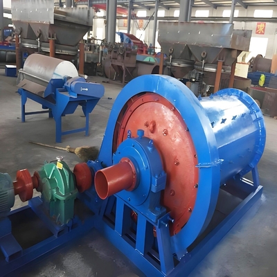 Moinho de Esferas de Minas com Capacidade T/H 0,8-260tph e Engenheiro de Instalação de Teste Atribuído